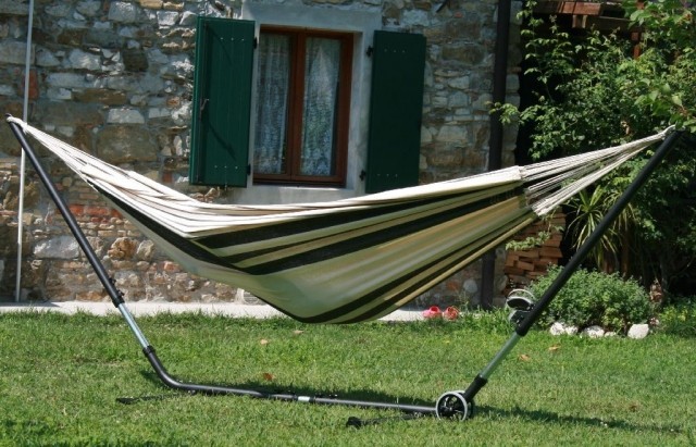 Cuba Gigante hammock stand with Brasil Comfort Premium Cafe by MacaMex MA-90144 color beige